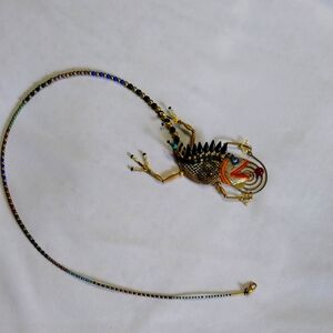 Beautiful statement bespoke beaded lizard brooch.